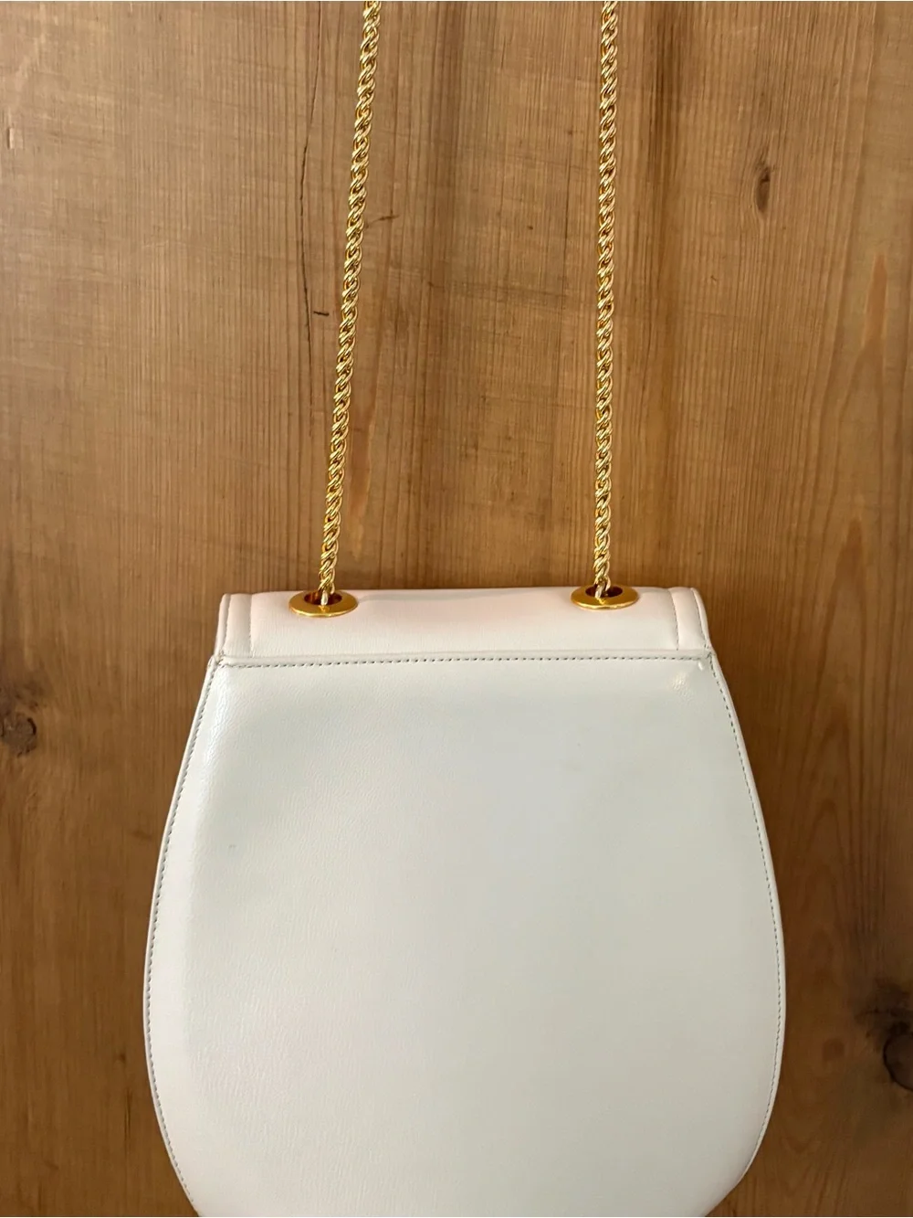 🥰 Vintage Frenchy of California Leather Crossbody